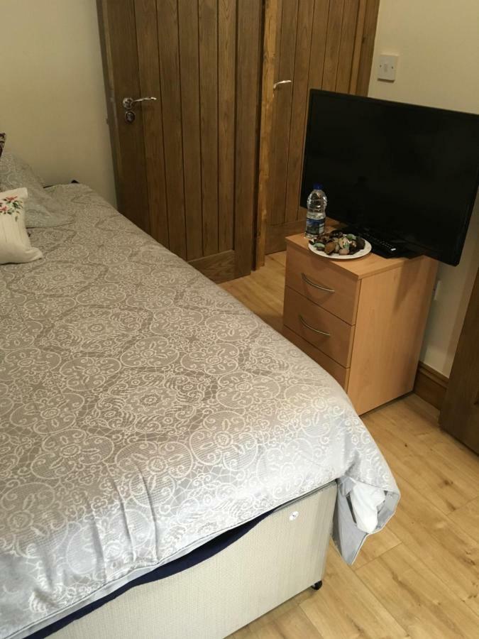 Oxford City Guest House ภายนอก รูปภาพ